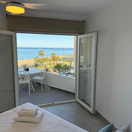 Ronda Iii アパート