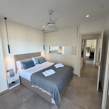 Ronda Iii アパート フエンヒロラ