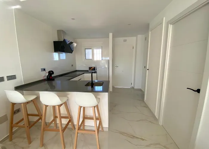 Ronda Iii 公寓 丰希罗拉